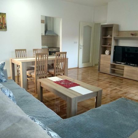 Tea Apartment Kumanova Dış mekan fotoğraf